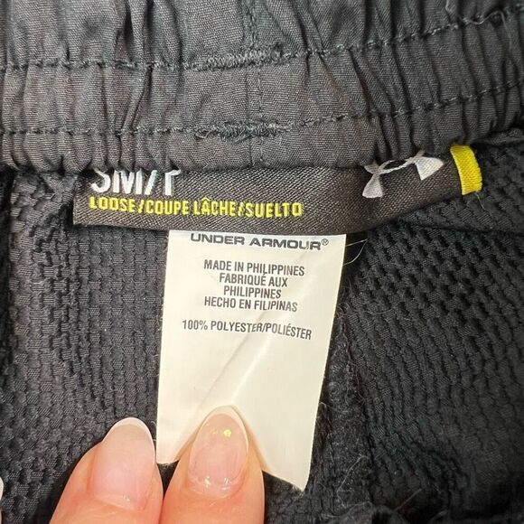 Under Armour Womens Small Windbreaker Track Pants Loose Fit Mesh Lined Ankle Zip - Picture 9 of 10